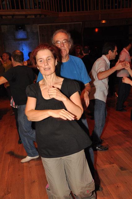 min 2011 12 04 station danse 365